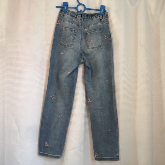 Girl’s High Rise Jeans - Picture 2 of 3